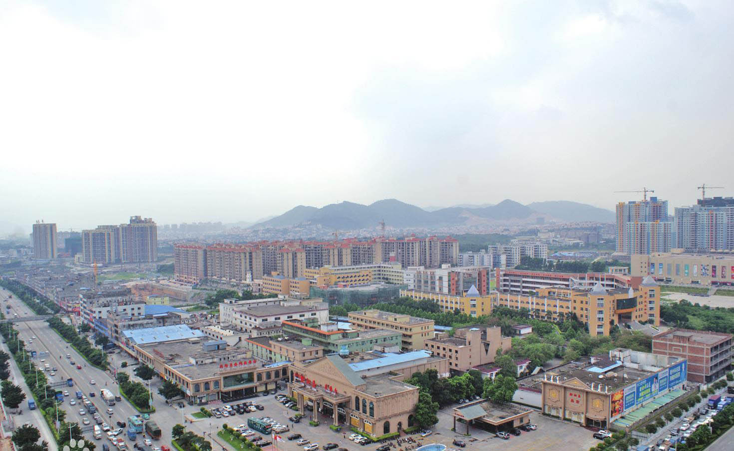 華富市政喜獲廣州市增城區新塘鎮環(huán)衛保潔子項目4