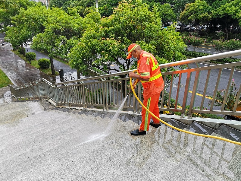 加強垃圾分類(lèi)，提升市政清運效率—打造綠色低碳城市的新模式